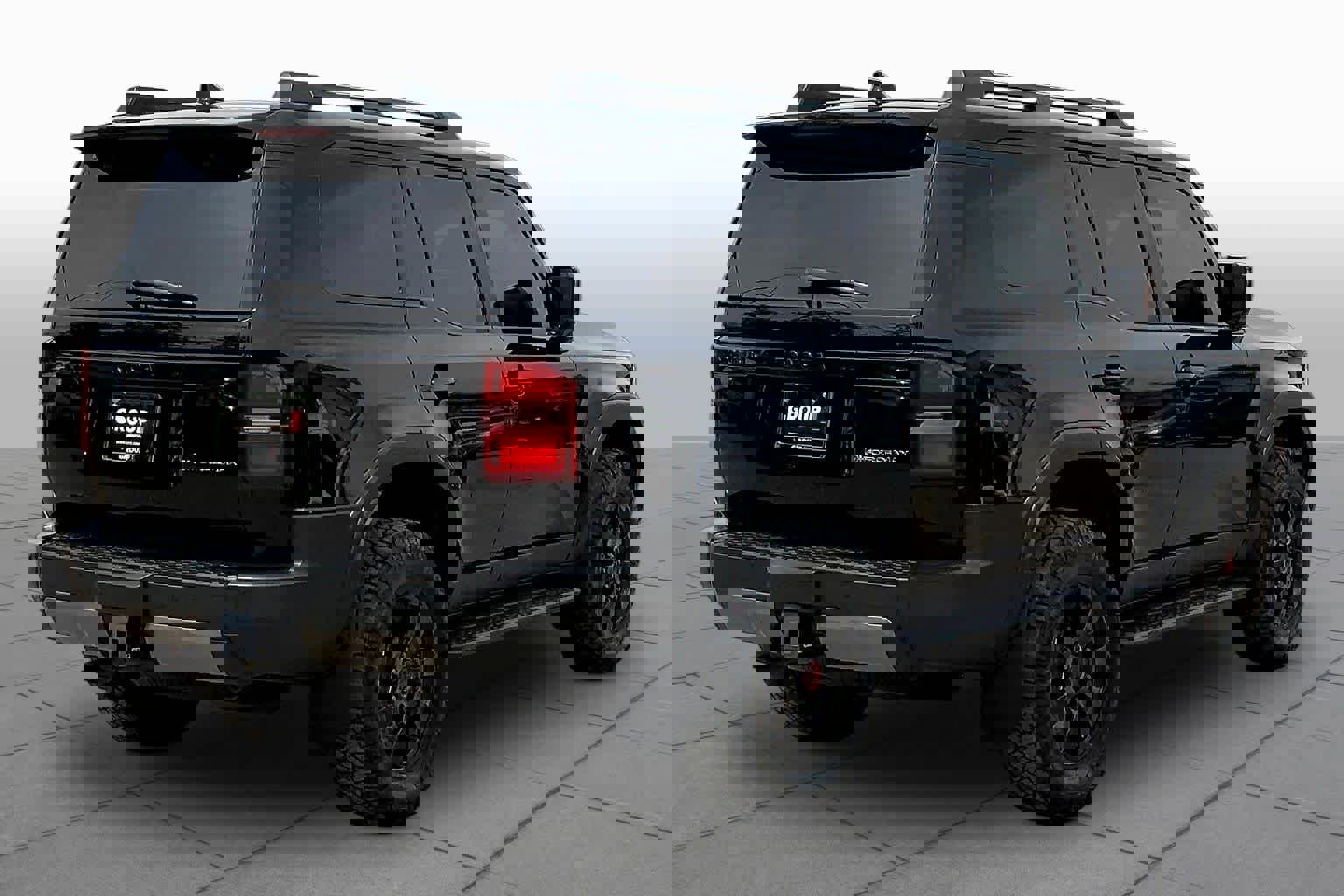 Used 2025 Toyota Land Cruiser w/ Premium Package image 13