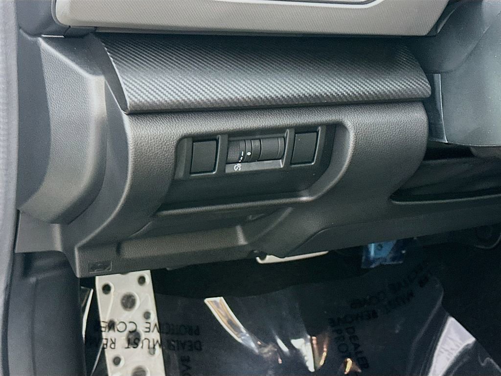 Certified 2025 Subaru Crosstrek 2.5i Sport w/ Crosstrek Mirror Package image 15