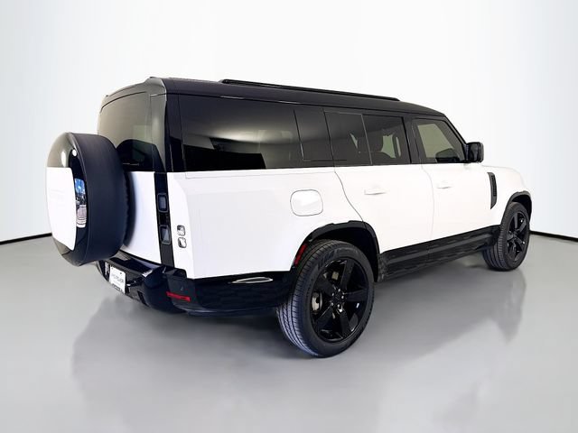 New 2026 Land Rover Defender 130 X-Dynamic SE AWD/4WD image 5