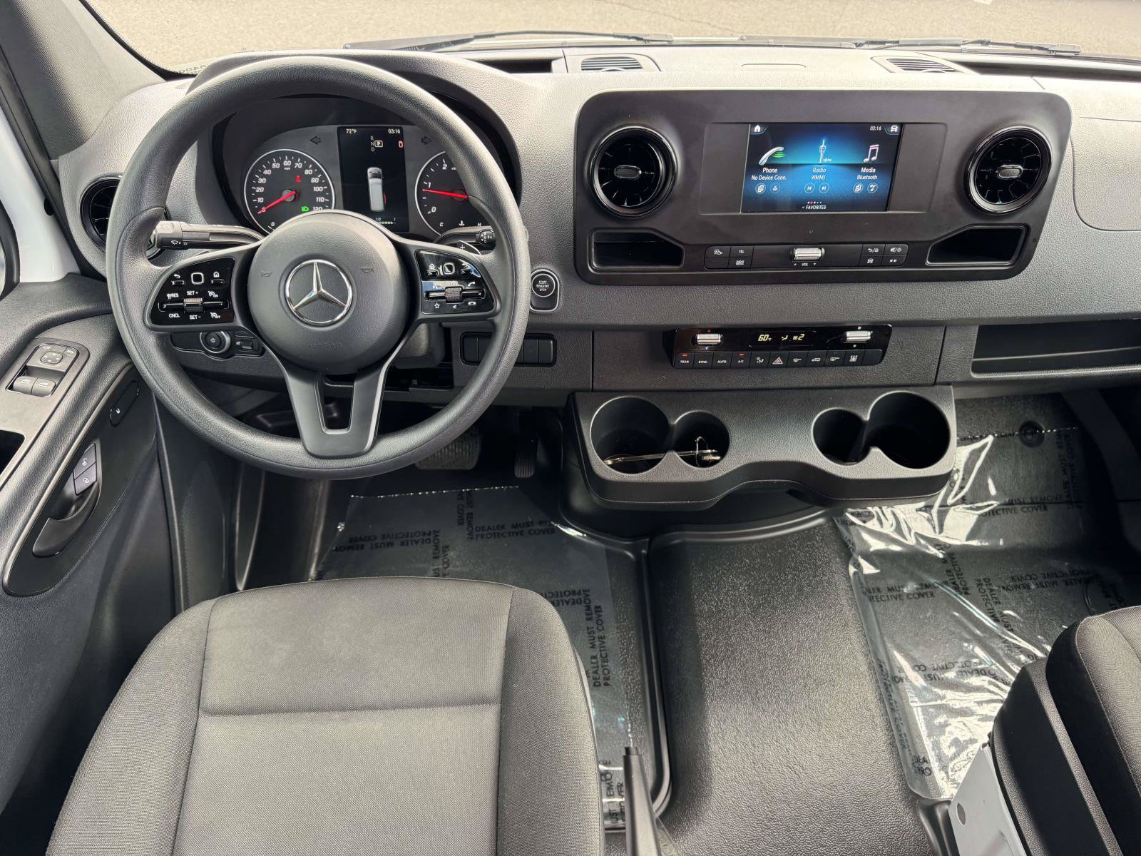 Used 2024 Mercedes-Benz Sprinter 2500 image 8
