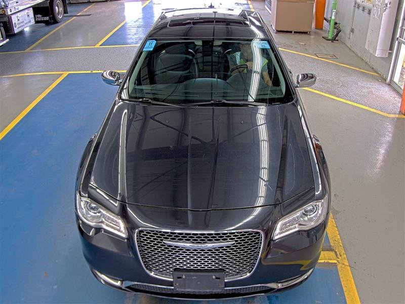 Used 2016 Chrysler 300 C AWD/4WD image 18