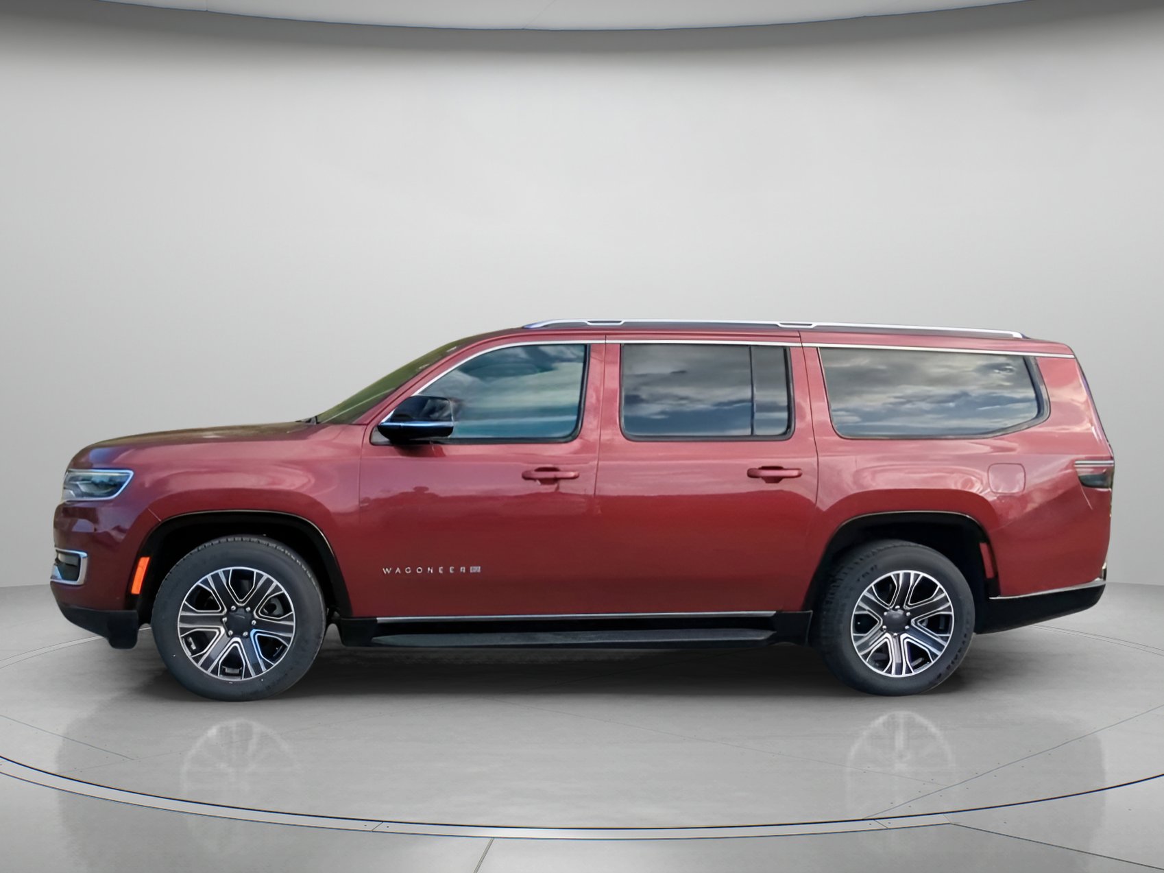 Used 2024 Jeep Wagoneer L Series II w/ Flexible Seating Group AWD/4WD image 16