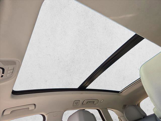 Used 2018 Audi Q5 Prestige w/ Prestige Package image 15