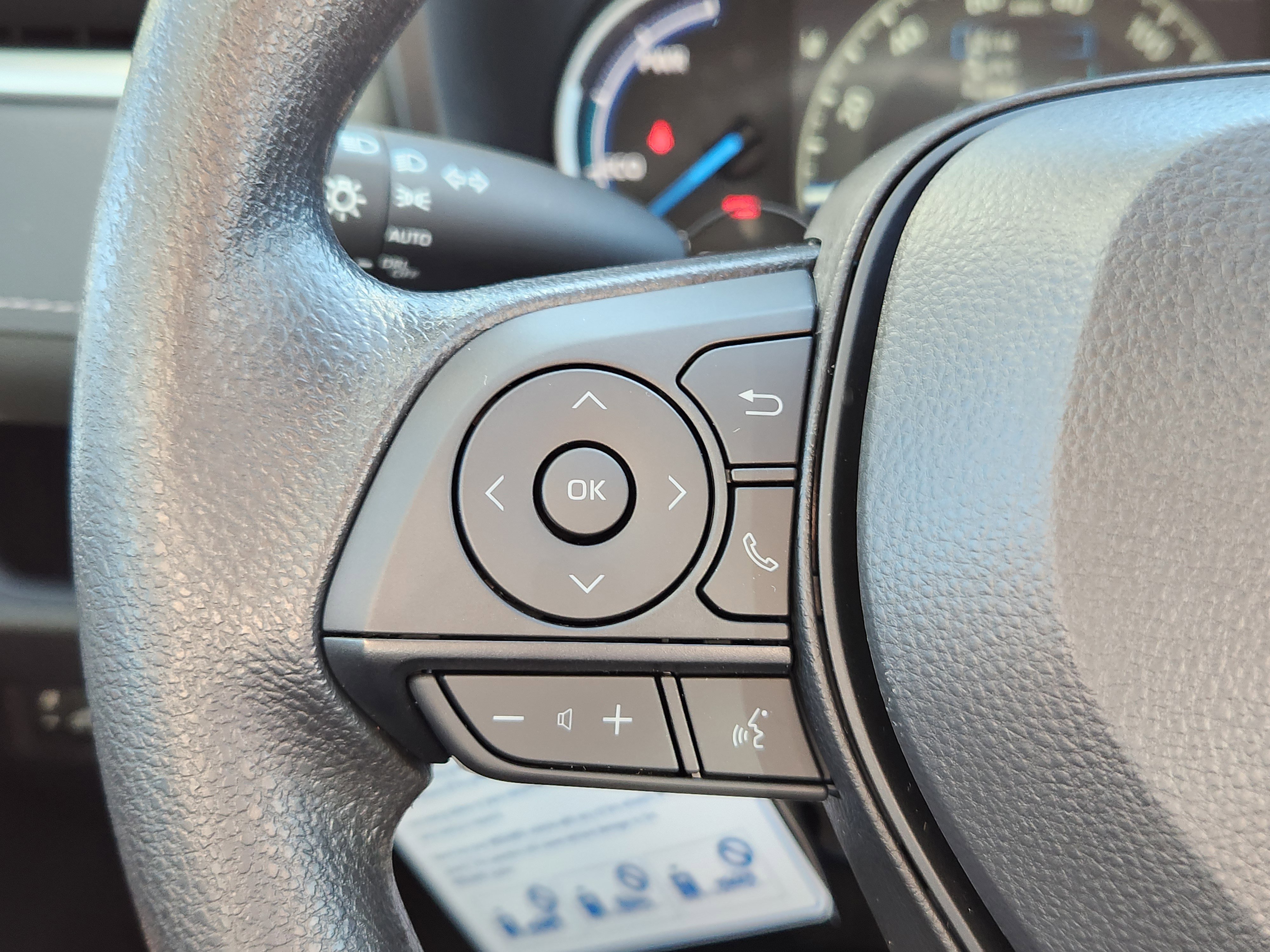 Certified 2025 Toyota RAV4 XLE image 18