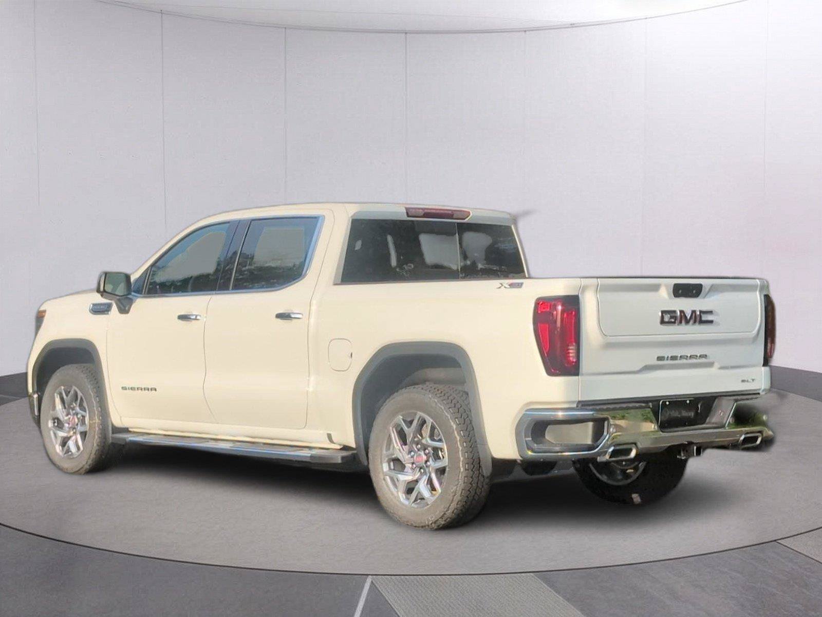 New 2026 GMC Sierra 1500 SLT w/ SLT Premium Plus Package AWD/4WD image 3