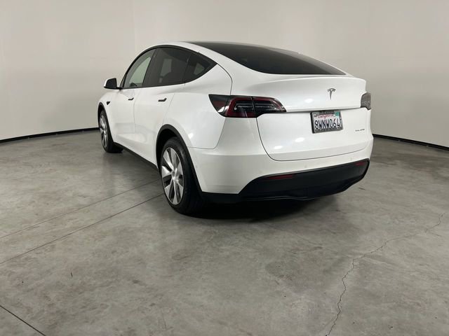 Used 2021 Tesla Model Y Long Range AWD/4WD image 6
