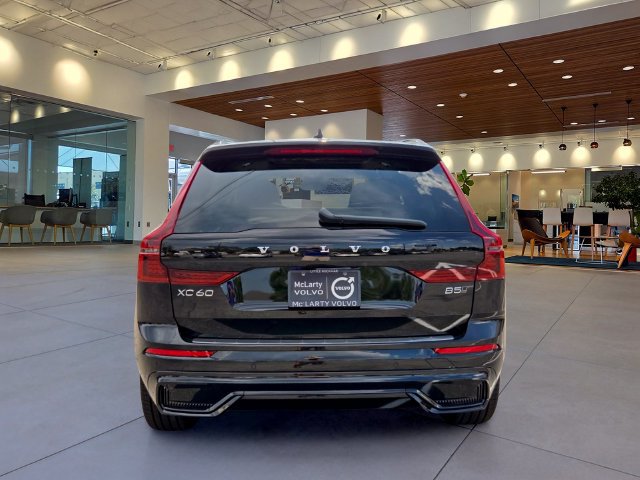 New 2027 Volvo XC60 B5 Ultra AWD/4WD image 4