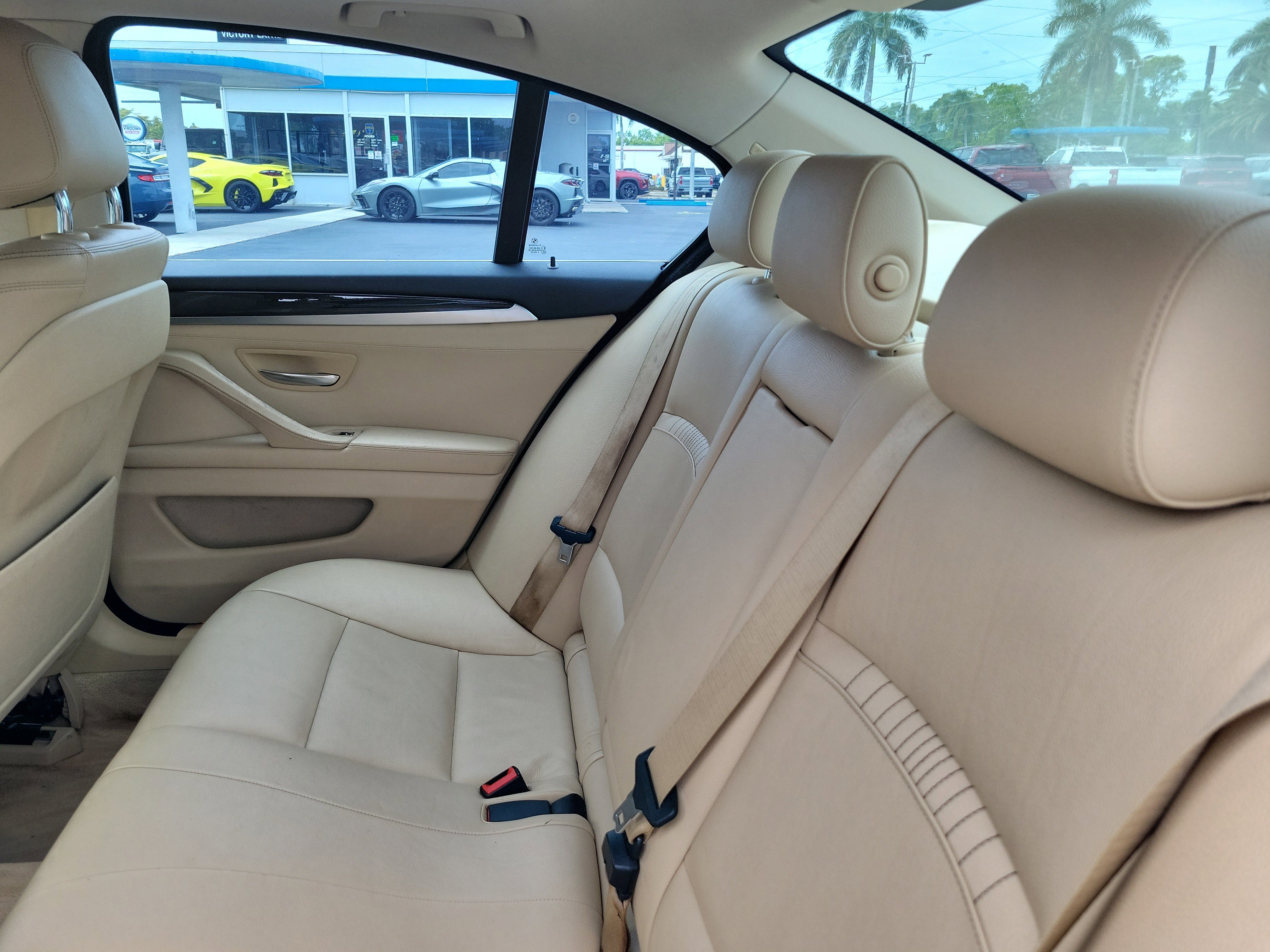 Used 2014 BMW 528i Sedan RWD image 9