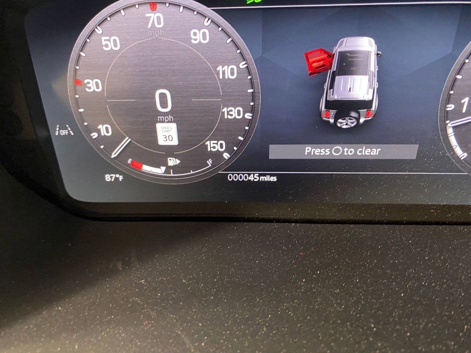 Used 2025 Land Rover Defender 110 S image 18