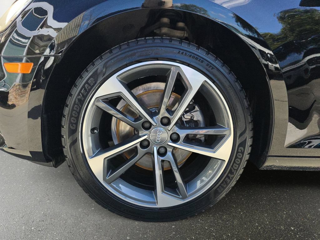 Used 2019 Audi A4 2.0T Premium FWD image 36