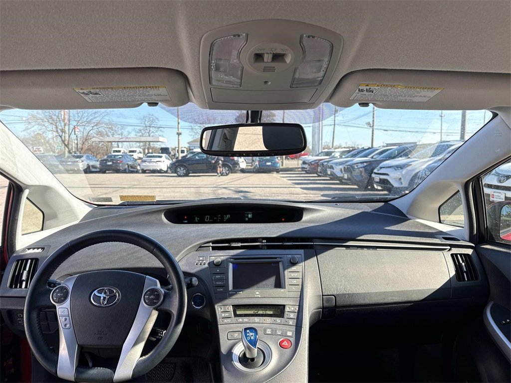 Certified 2015 Toyota Prius Four image 15