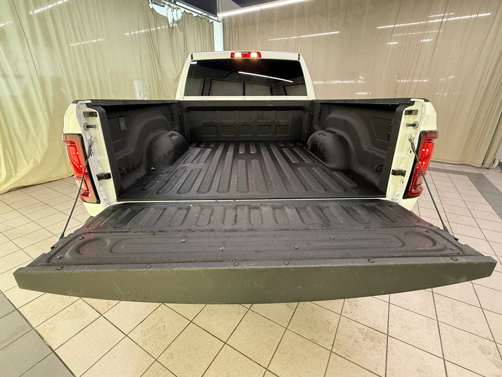 Used 2025 RAM 2500 Big Horn AWD/4WD image 17