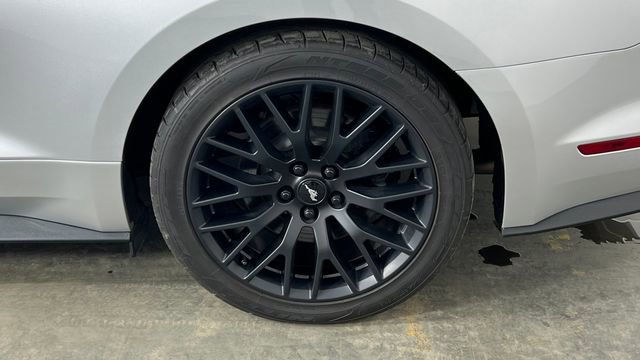 Used 2015 Ford Mustang GT Premium image 39