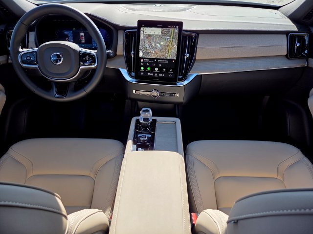 New 2027 Volvo XC90 B6 Plus AWD/4WD image 14