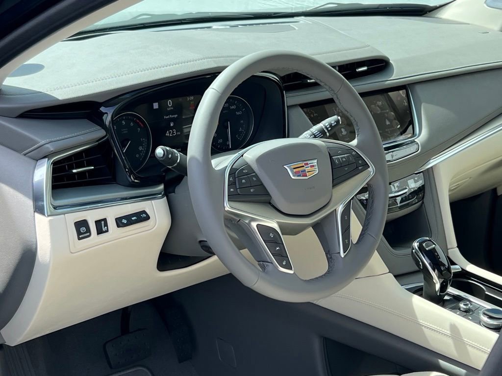 New 2026 Cadillac XT5 Premium Luxury w/ Driver Assist Package image 5