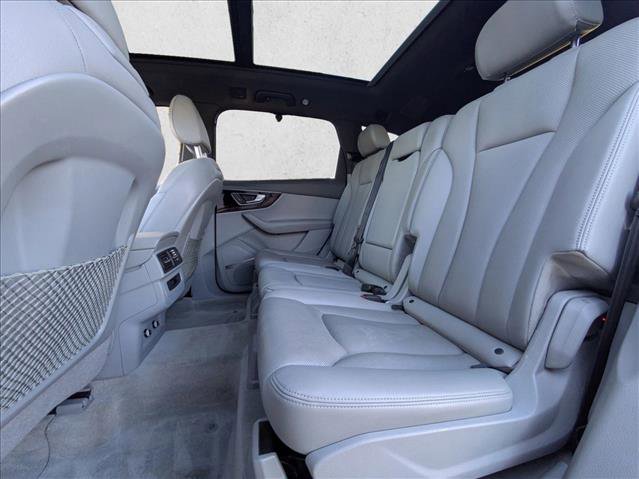 Used 2018 Audi Q7 3.0T Premium Plus image 21
