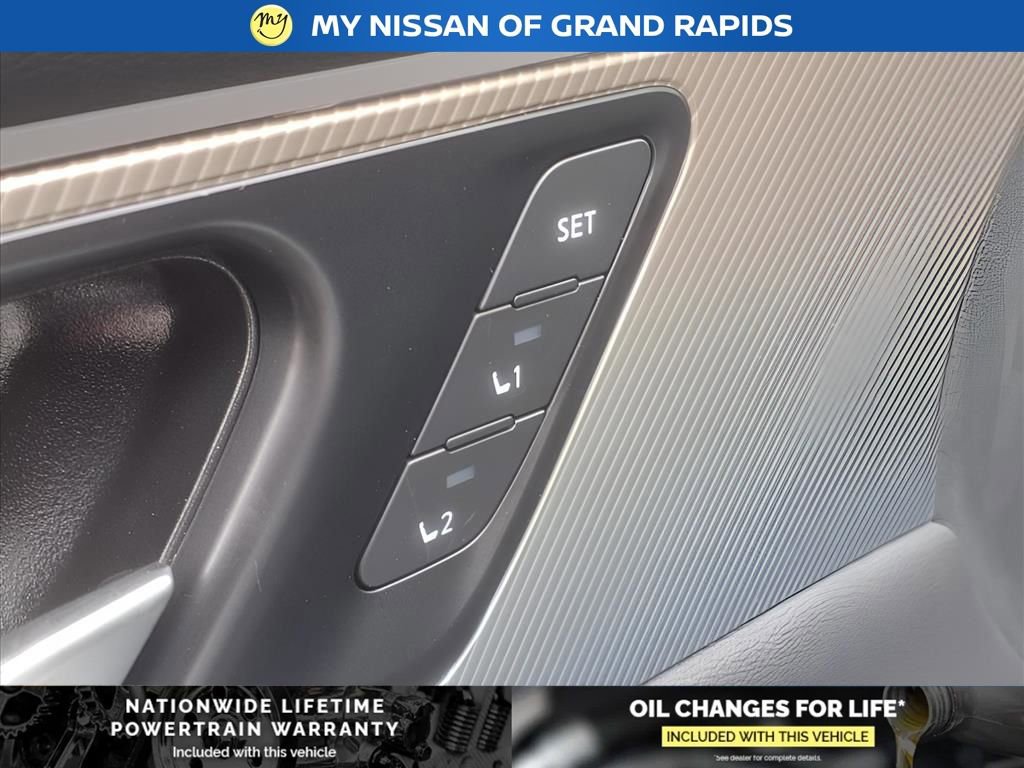 New 2025 Nissan Murano SL w/ Cargo Package image 7