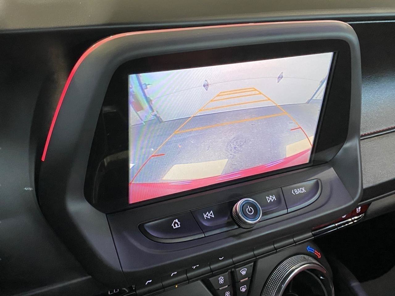 Used 2016 Chevrolet Camaro SS RWD image 18