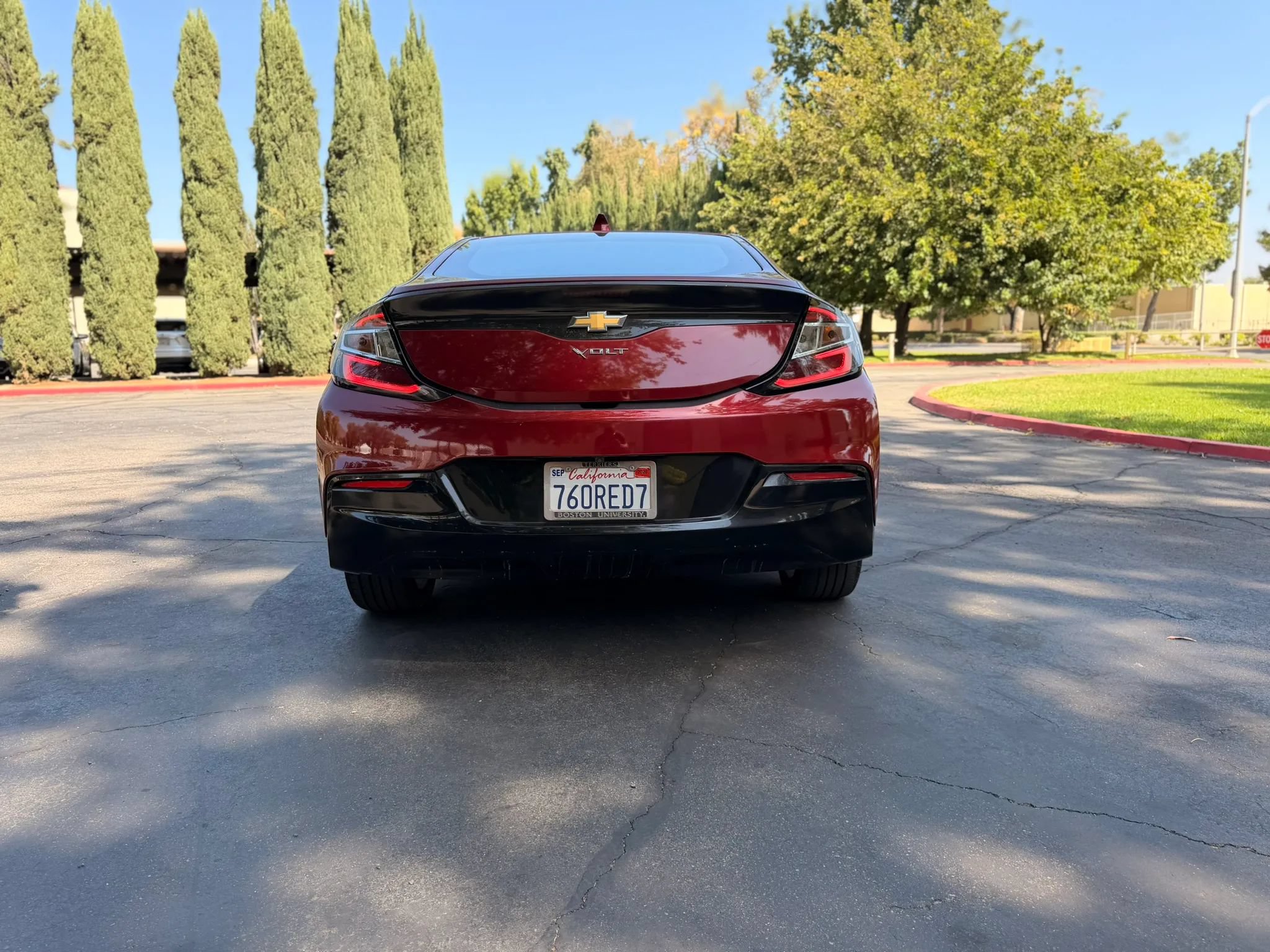 Used 2017 Chevrolet Volt LT w/ Comfort Package FWD image 6