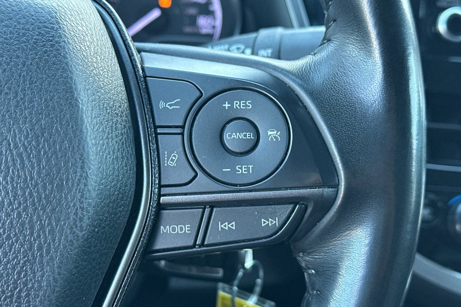 Used 2023 Toyota Camry SE image 36