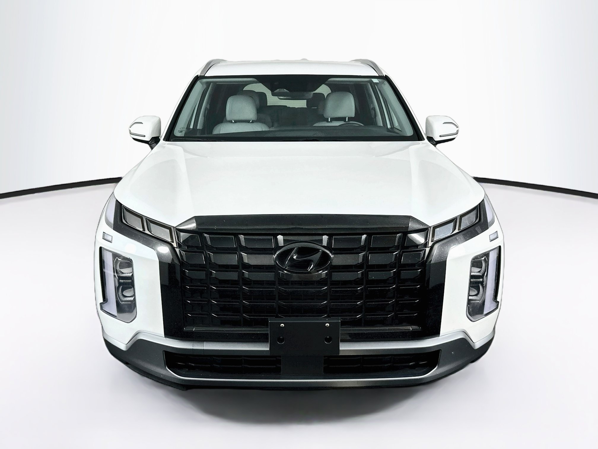 Used 2024 Hyundai Palisade SEL FWD image 2