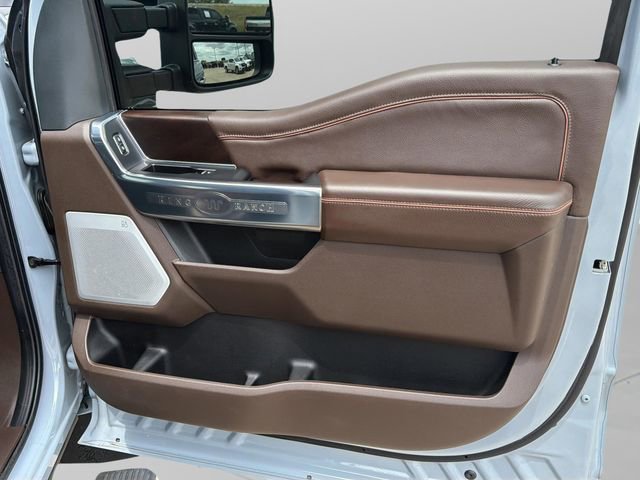 Used 2025 Ford F350 King Ranch AWD/4WD image 11