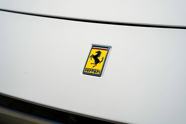 Used 2026 Ferrari Purosangue AWD/4WD image 41