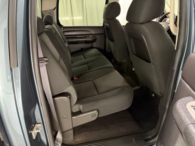 Used 2012 Chevrolet Silverado 2500 LT w/ Interior Plus Package AWD/4WD image 8