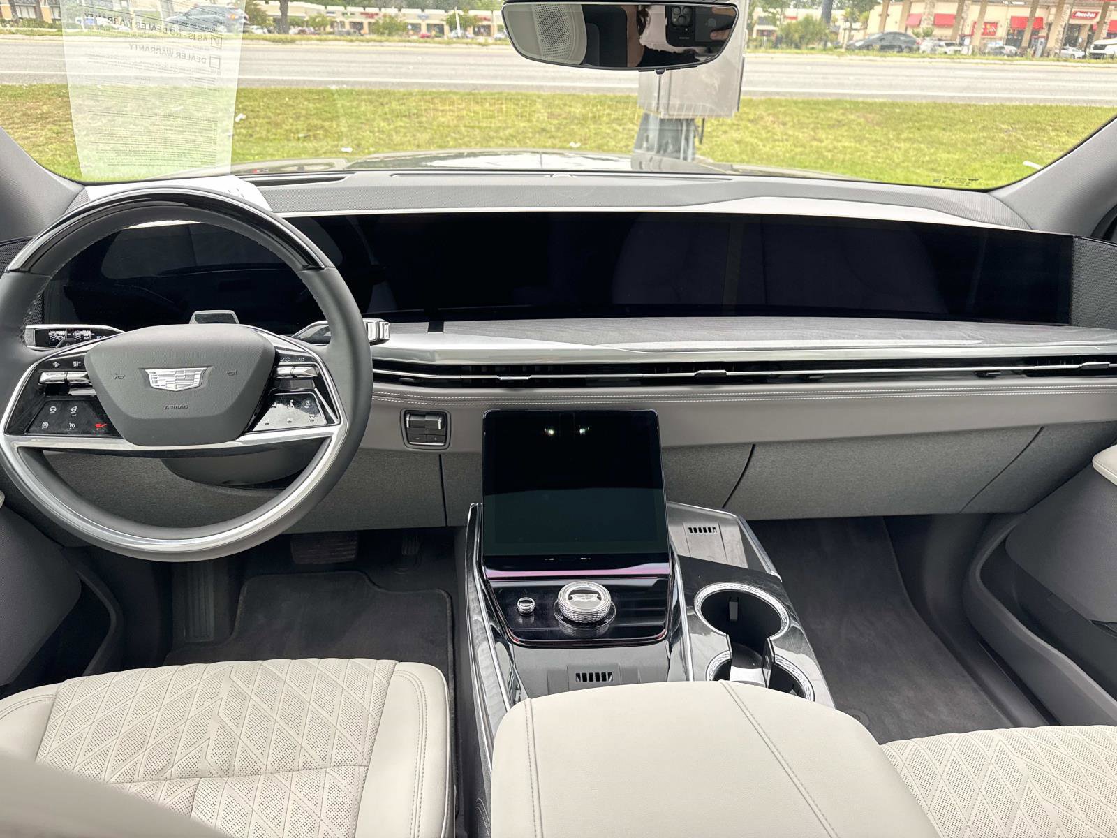 Certified 2025 Cadillac Escalade IQ Luxury 1 w/ Smart Trailering package AWD/4WD image 16