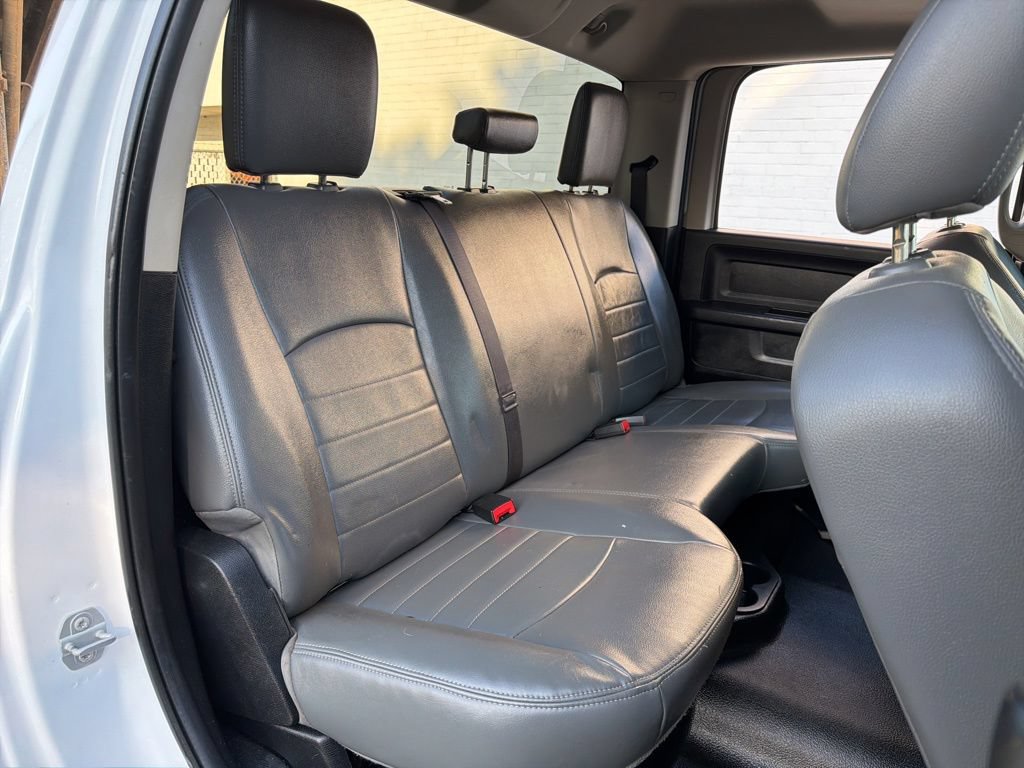 Used 2017 RAM 5500 Crew Cab Tradesman w/ Ambulance Prep Group RWD image 19