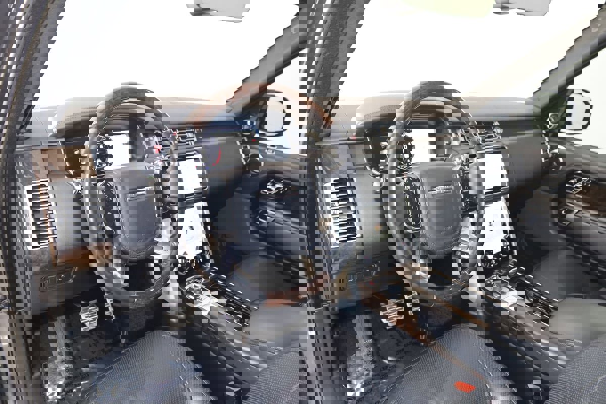 Used 2021 Land Rover Range Rover P525 Westminster Edition image 30