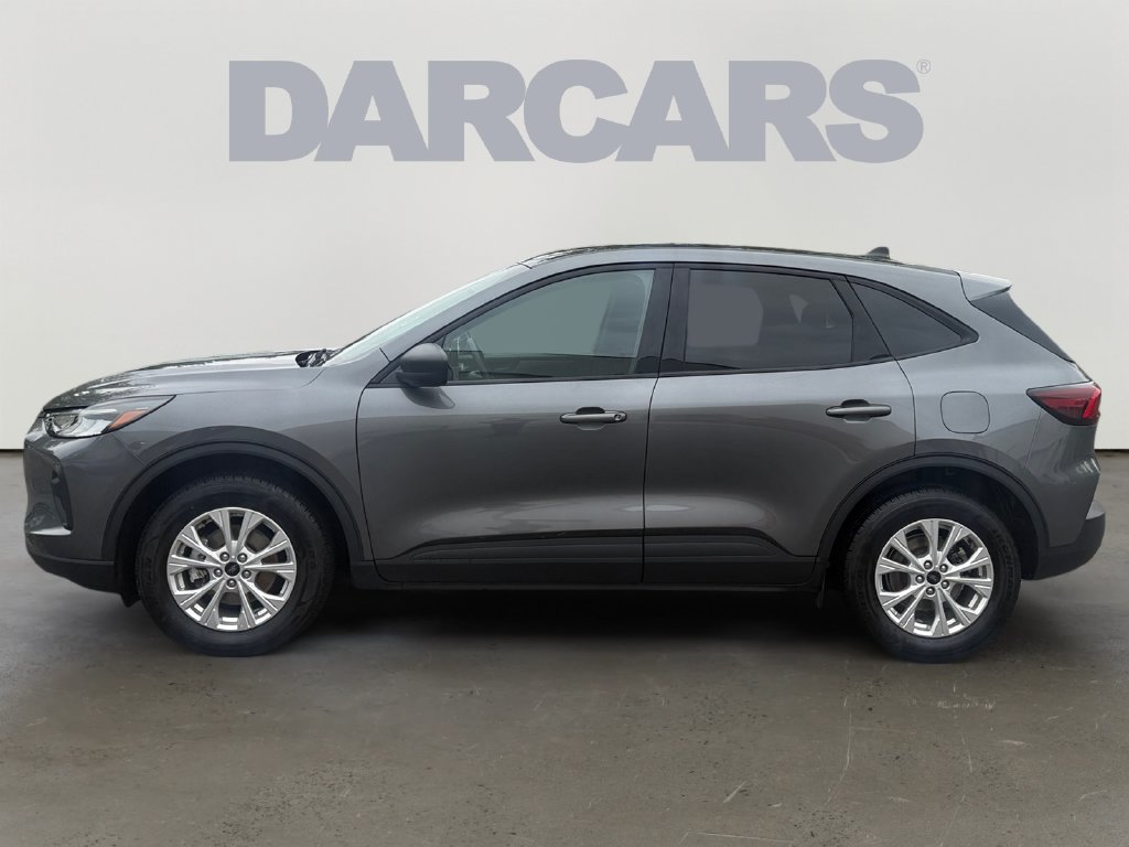 Used 2025 Ford Escape Active AWD/4WD image 4