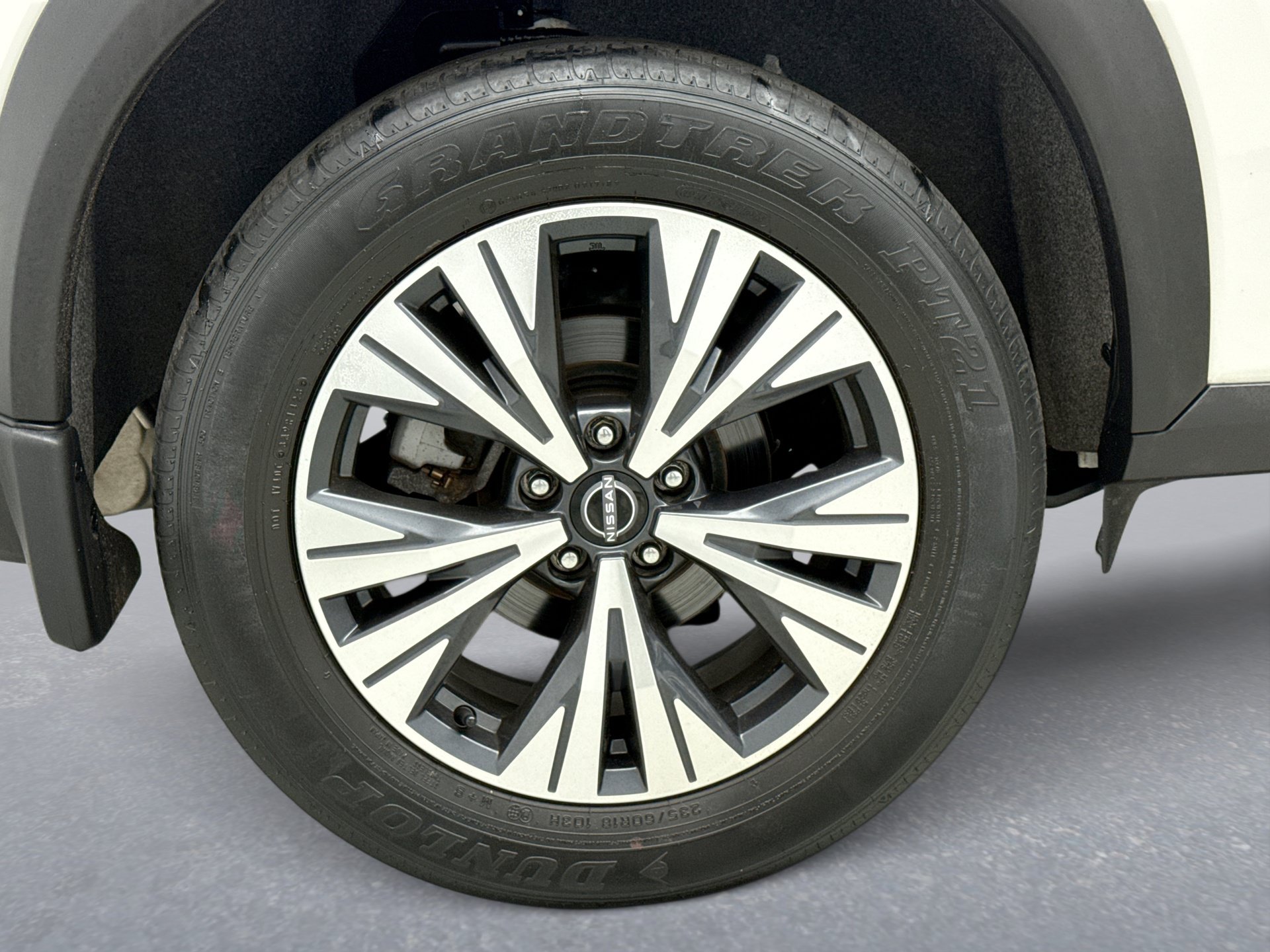 Used 2023 Nissan Rogue SV w/ SV Premium B Package AWD/4WD image 25