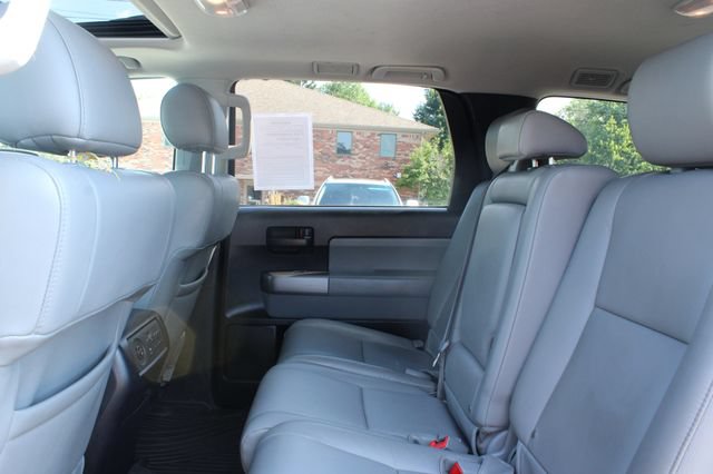 Used 2014 Toyota Sequoia SR5 w/ Premium Package AWD/4WD image 30