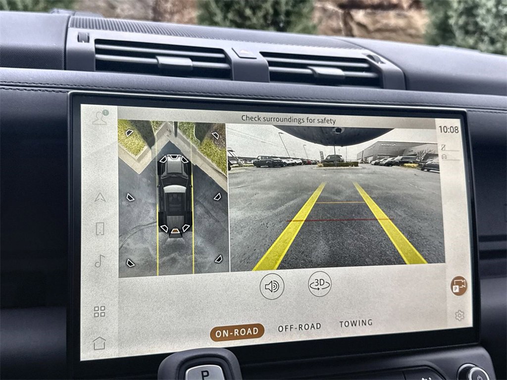 Used 2026 Land Rover Defender 110 S image 25