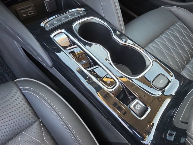 Certified 2023 Buick Envision Avenir AWD/4WD image 29