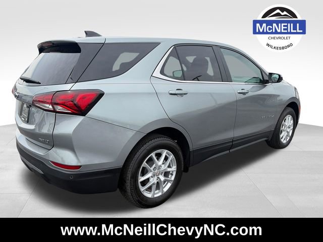 Used 2024 Chevrolet Equinox LT w/ LPO, Floor Liner Package AWD/4WD image 7