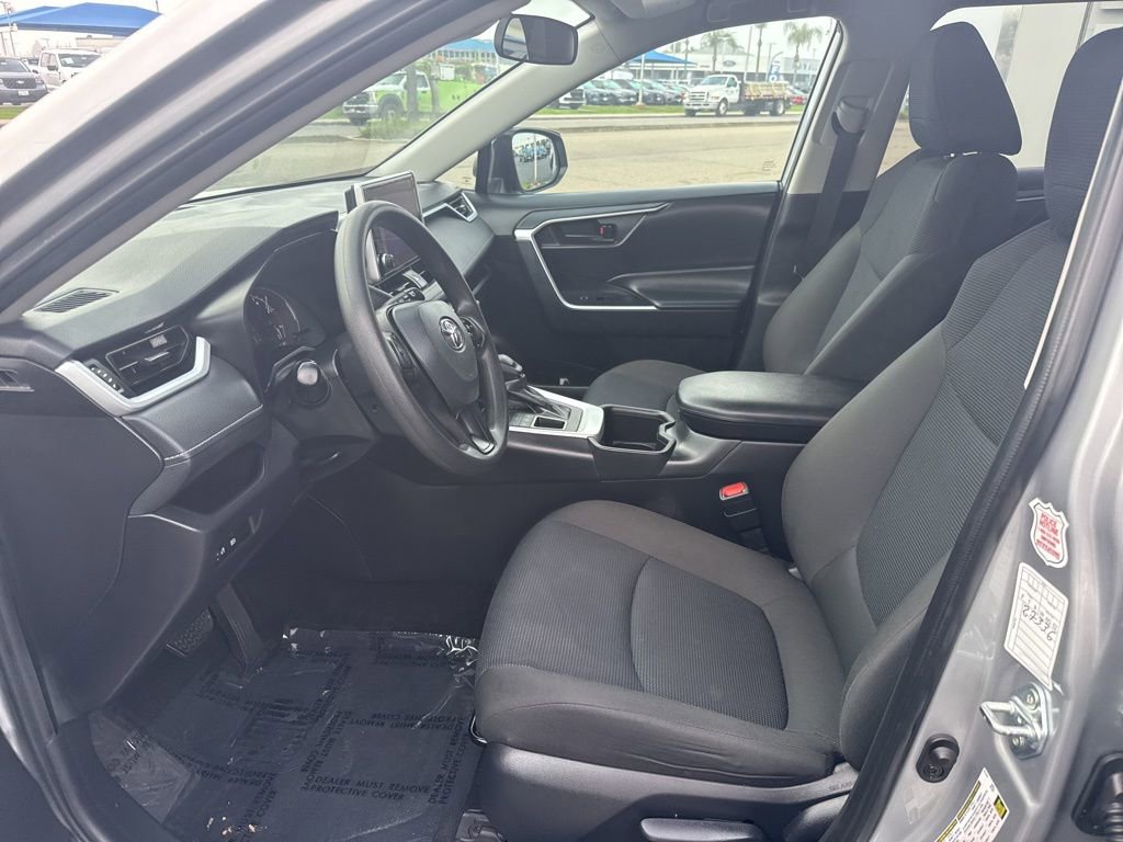 Used 2024 Toyota RAV4 LE image 18