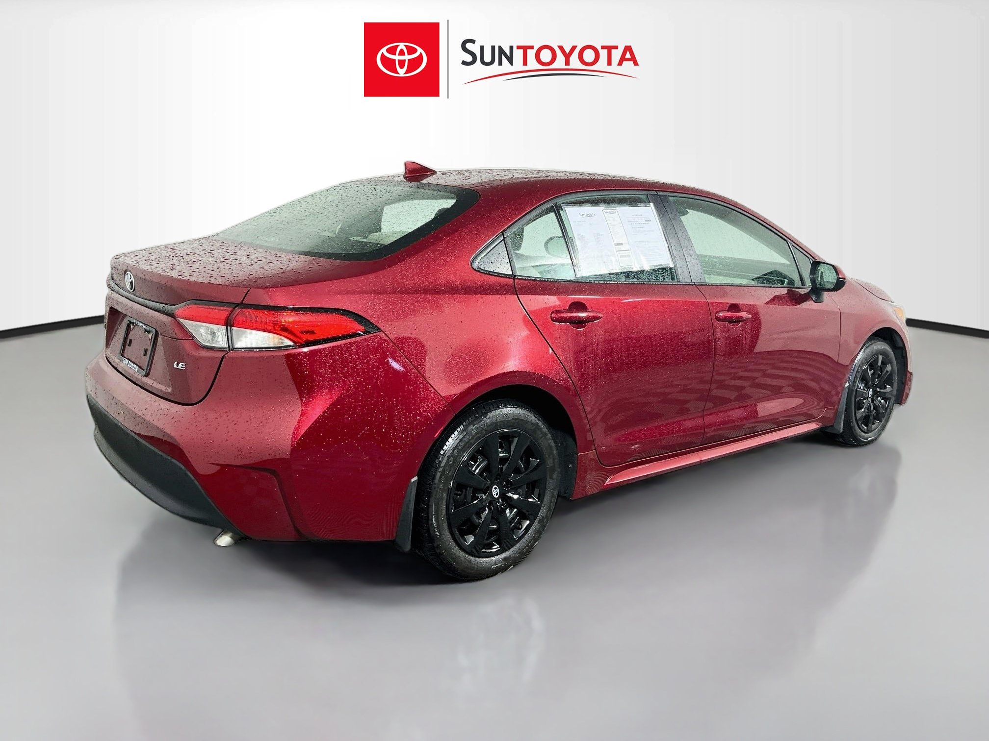 Used 2025 Toyota Corolla LE FWD image 4
