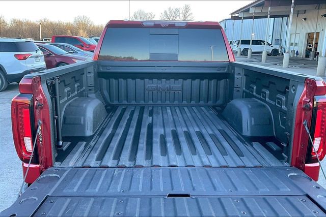 Used 2025 GMC Sierra 1500 AT4 w/ AT4 Premium Package AWD/4WD image 7