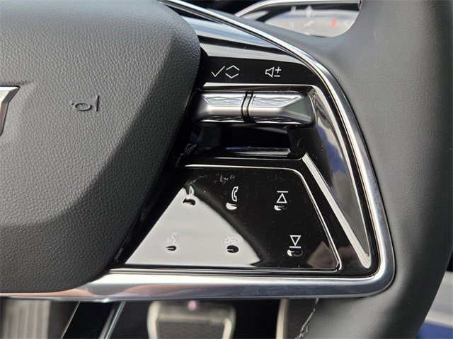 New 2026 Cadillac Optiq Luxury 1 image 23