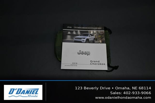 Used 2019 Jeep Grand Cherokee Summit AWD/4WD image 46