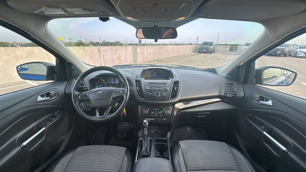 Used 2018 Ford Escape SE w/ SE Sport Appearance Package AWD/4WD image 22