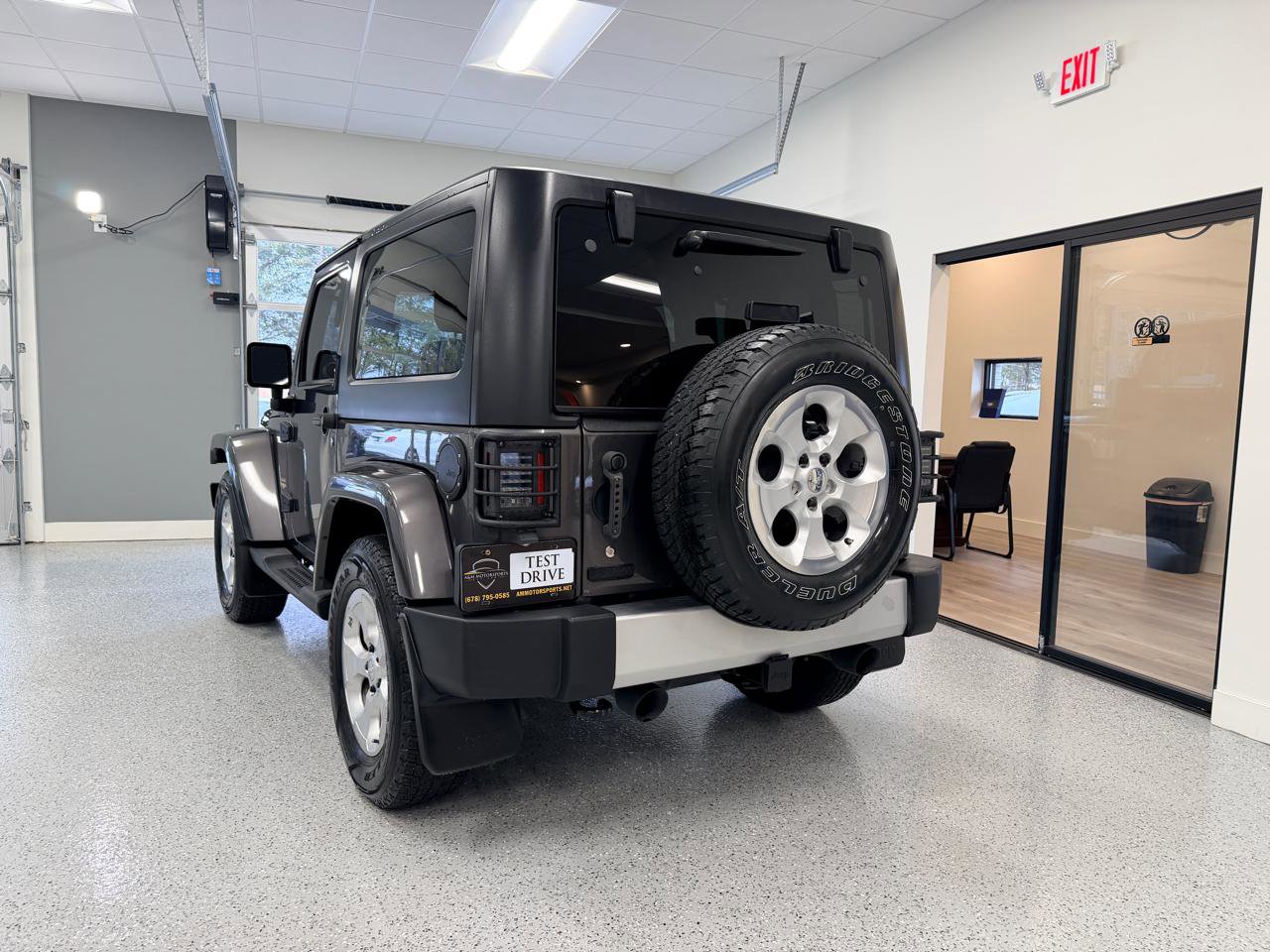 Used 2014 Jeep Wrangler Sahara w/ Connectivity Group AWD/4WD image 6