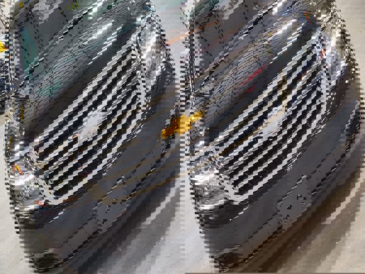 Used 2018 Chevrolet Tahoe LS image 19