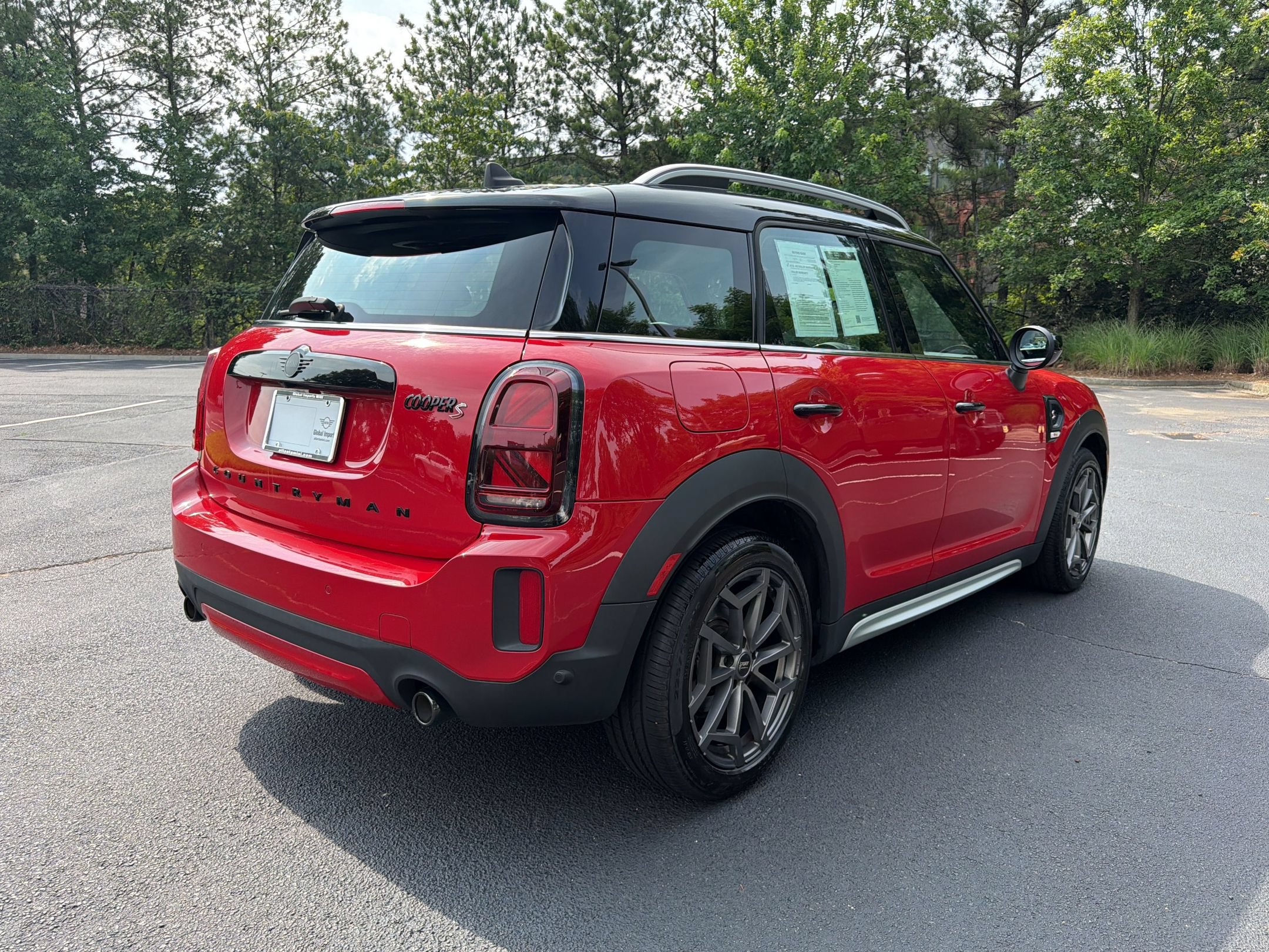 Used 2022 MINI Cooper Countryman S w/ Premium Package FWD image 9