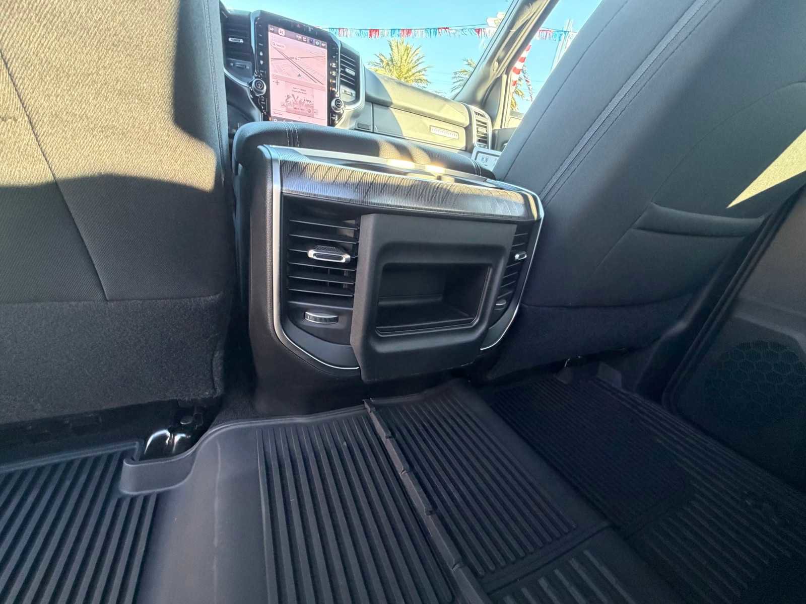 New 2026 RAM 3500 Big Horn AWD/4WD image 35