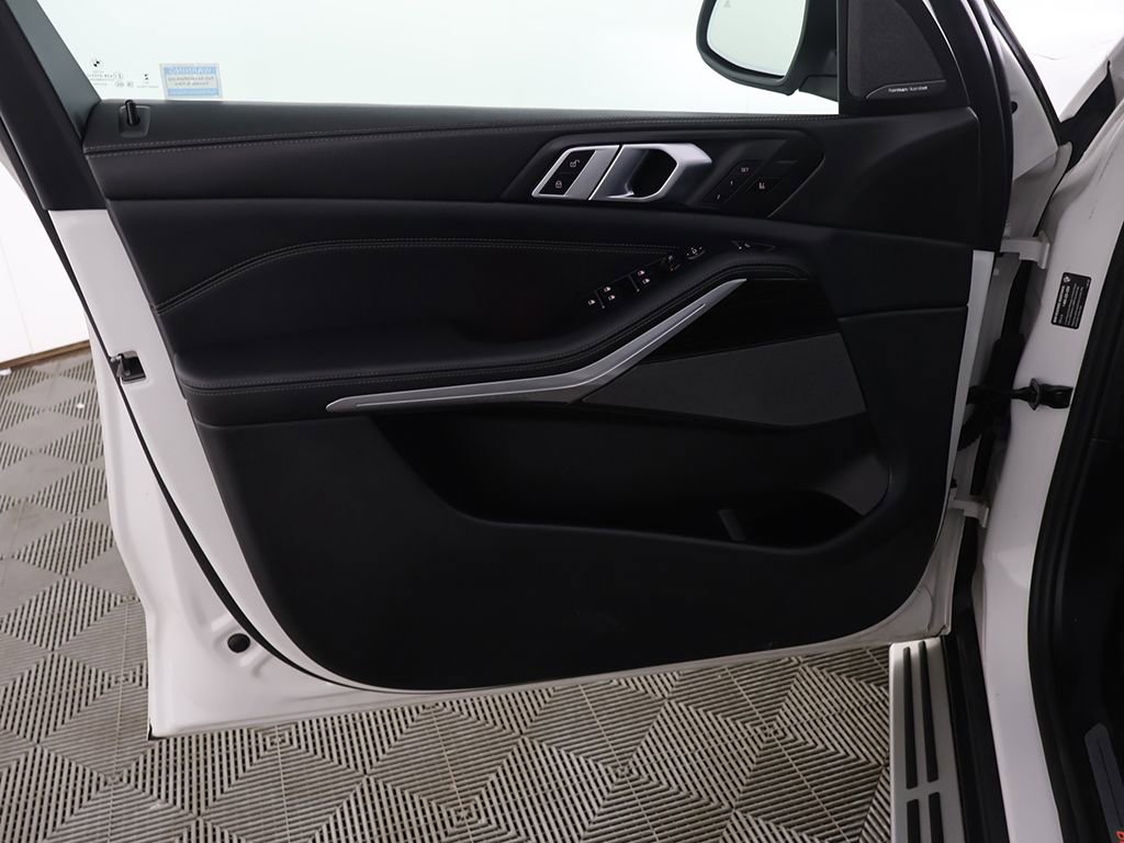 Used 2024 BMW X5 xDrive40i image 26