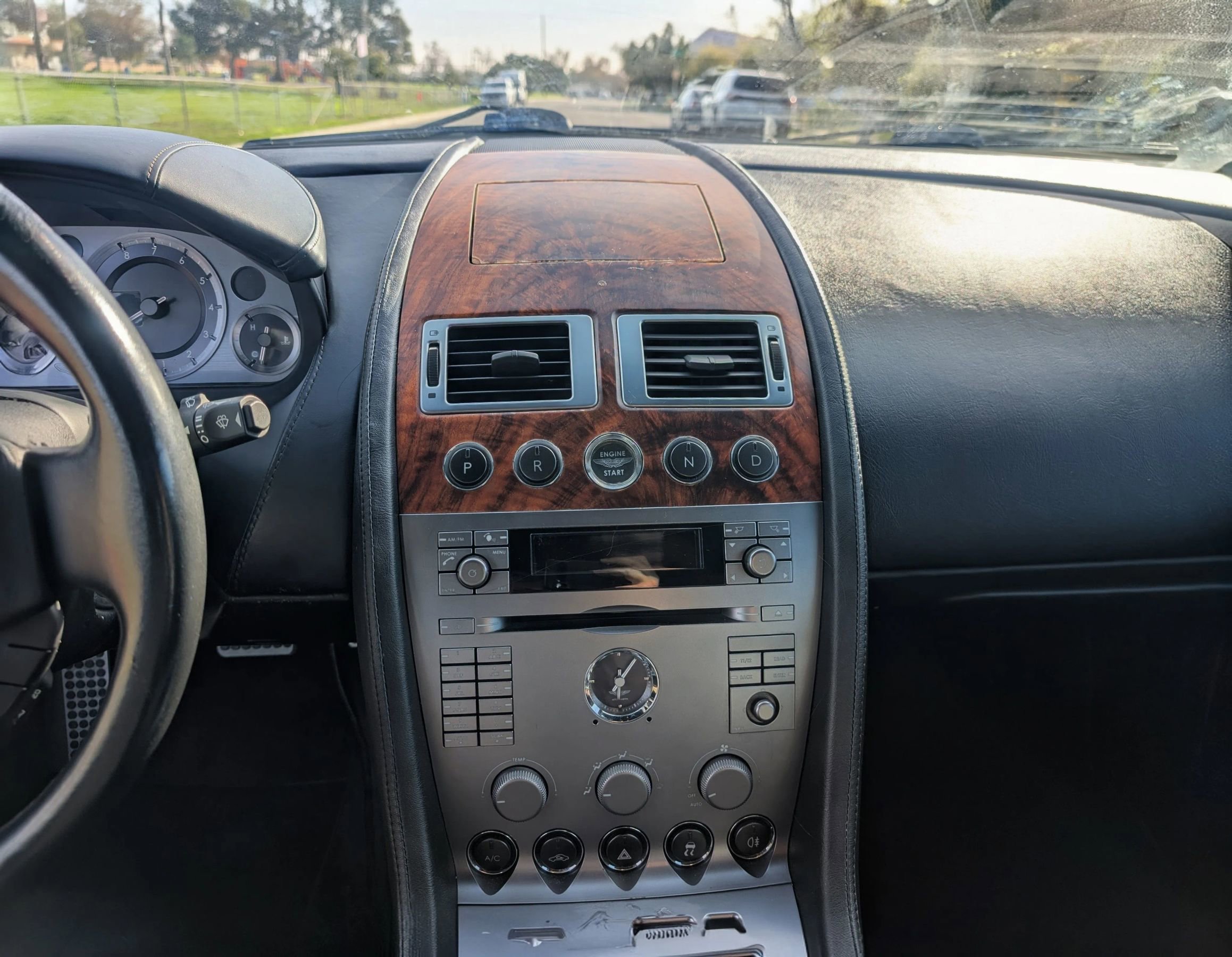 Used 2005 Aston Martin DB9 Volante image 35