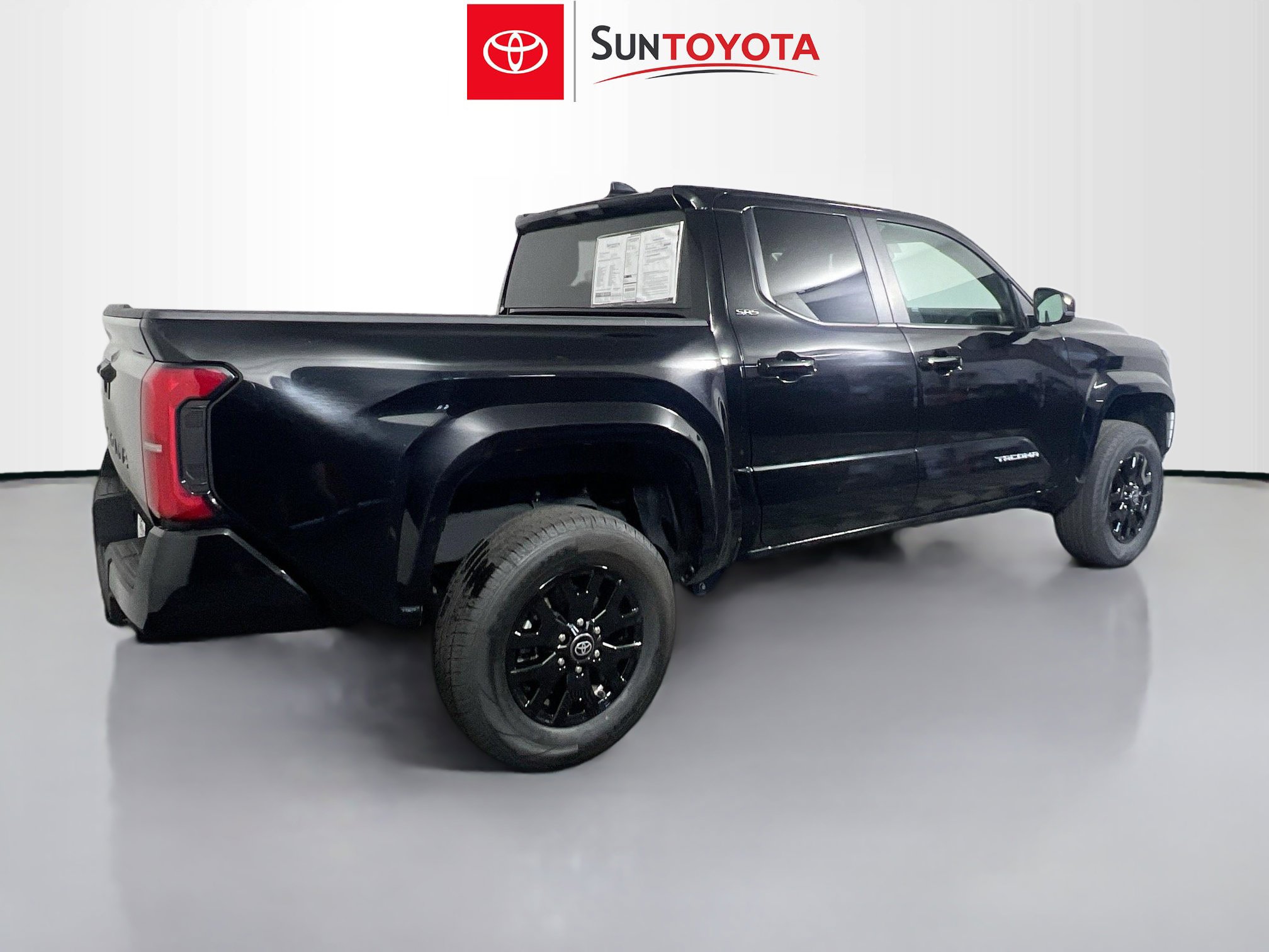 Used 2024 Toyota Tacoma SR5 RWD image 4